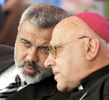 Hamas Gov’t Orders Christmas Days a Public Holiday